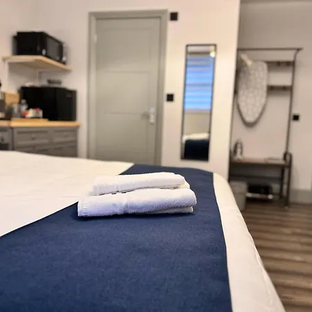 Camden Luxury Studio Flats And En-Suit Rooms